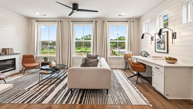 4633 Forest Hills Drive 501, North Charleston, SC 29418