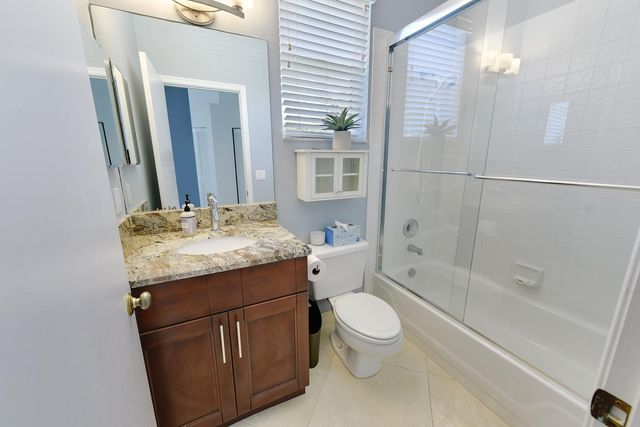 6685 NW 24th Terrace, Boca Raton, FL 33496
