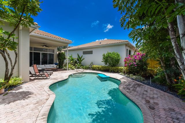 6685 NW 24th Terrace, Boca Raton, FL 33496