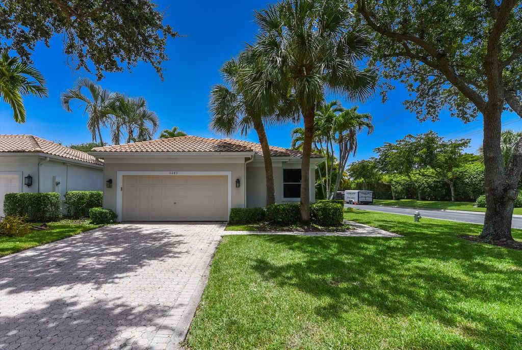 6685 NW 24th Terrace, Boca Raton, FL 33496