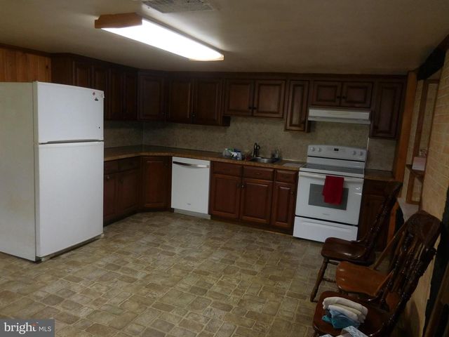 1146 GEORGETOWN RD, Christiana, PA 17509