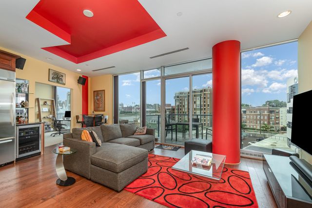 1 Roebling Way, 405, Covington, KY 41011