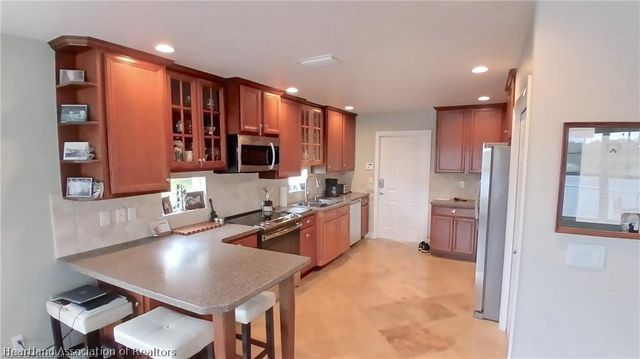 511 Lake Saddlebags Drive, Lake Placid, FL 33852