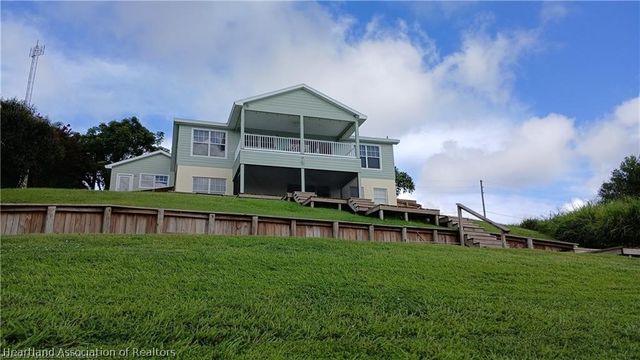 511 Lake Saddlebags Drive, Lake Placid, FL 33852