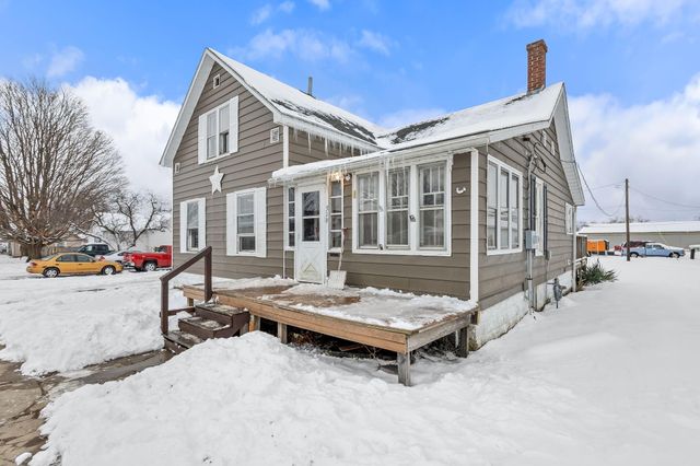 319 E Oak Street, Rensselaer, IN 47978