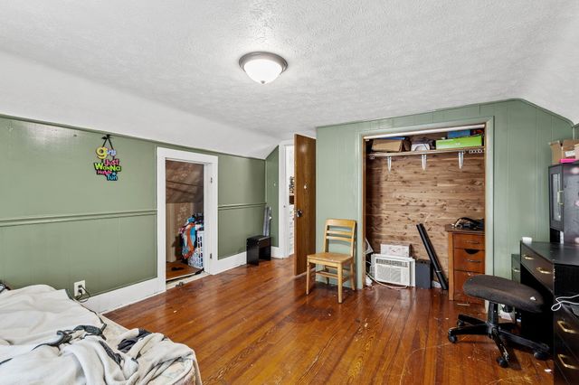 319 E Oak Street, Rensselaer, IN 47978