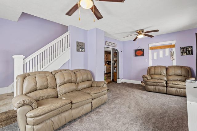 319 E Oak Street, Rensselaer, IN 47978