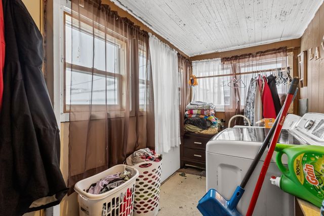 319 E Oak Street, Rensselaer, IN 47978