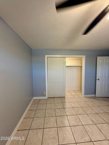 1111 E TURNEY Avenue 23, Phoenix, AZ 85014
