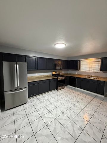 1111 E TURNEY Avenue 23, Phoenix, AZ 85014