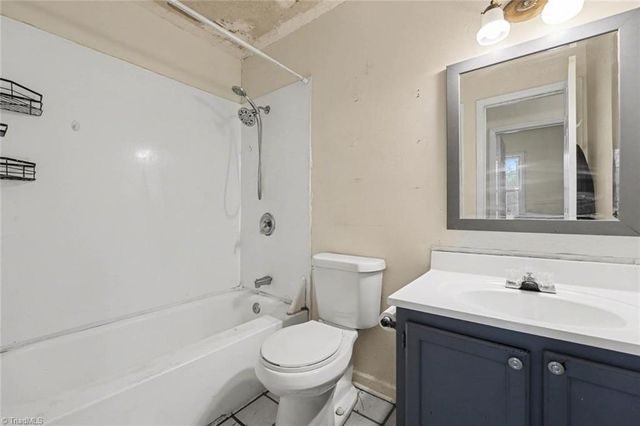 907 Watkins Street, Greensboro, NC 27407