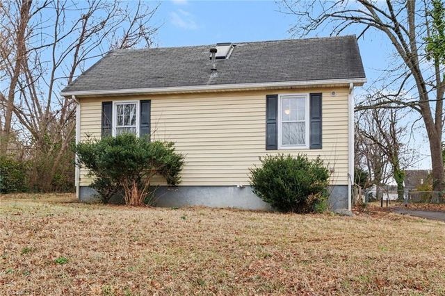 907 Watkins Street, Greensboro, NC 27407