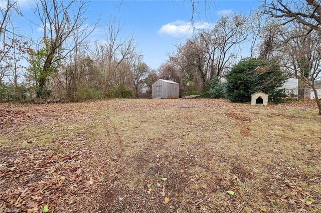 907 Watkins Street, Greensboro, NC 27407