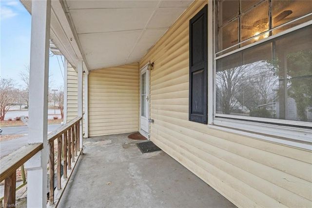 907 Watkins Street, Greensboro, NC 27407