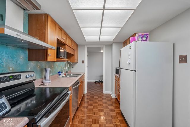 4000 N Meridian Street 8A, Indianapolis, IN 46208