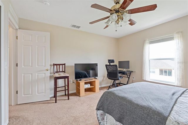 2661 NE 42ND ROAD, Ocala, FL 34470