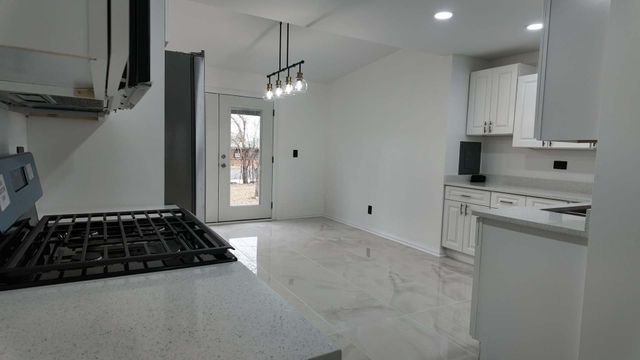 313 Louis Road, Joliet, IL 60433