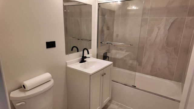 313 Louis Road, Joliet, IL 60433