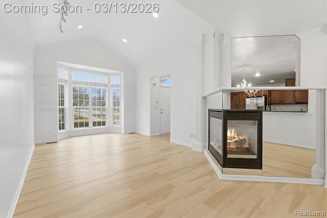 2101 Cameron Circle, Walled Lake, MI 48390