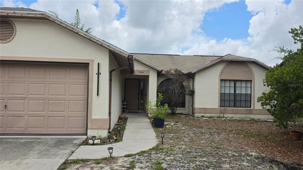 8504 YEARLING LANE, New Port Richey, FL 34653