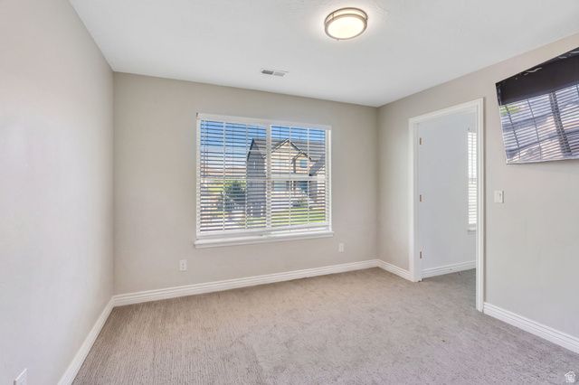 9048 N CLUBHOUSE LN, Eagle Mountain, UT 84005