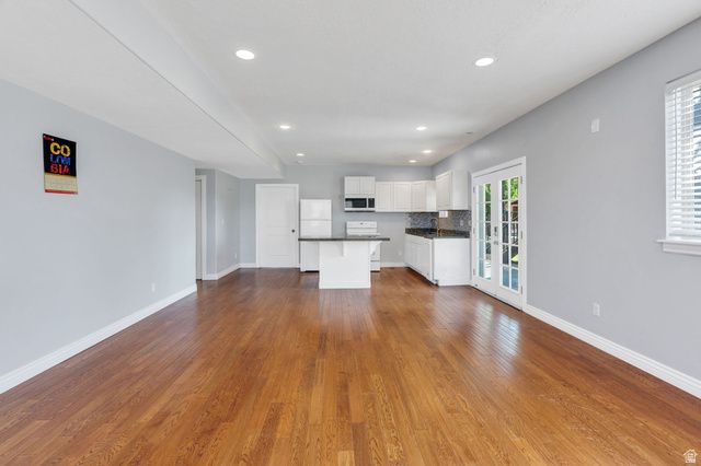 9048 N CLUBHOUSE LN, Eagle Mountain, UT 84005