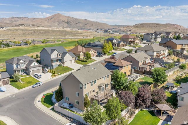 9048 N CLUBHOUSE LN, Eagle Mountain, UT 84005