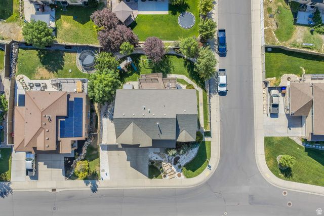 9048 N CLUBHOUSE LN, Eagle Mountain, UT 84005