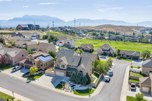 9048 N CLUBHOUSE LN, Eagle Mountain, UT 84005