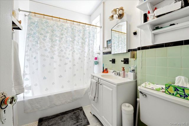 3071 Coddington Avenue, Bronx, NY 10461
