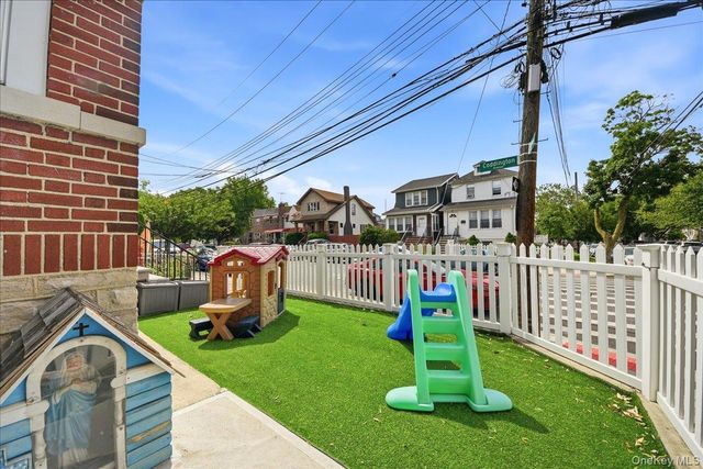 3071 Coddington Avenue, Bronx, NY 10461