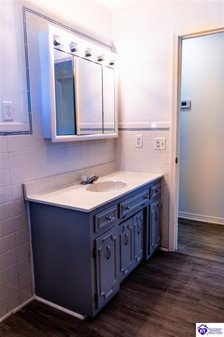 50 W Tophill Terrace, Elizabethtown, KY 42701