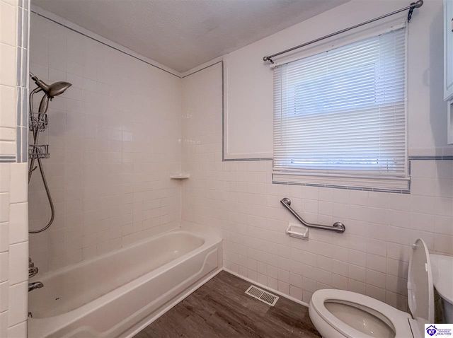 50 W Tophill Terrace, Elizabethtown, KY 42701