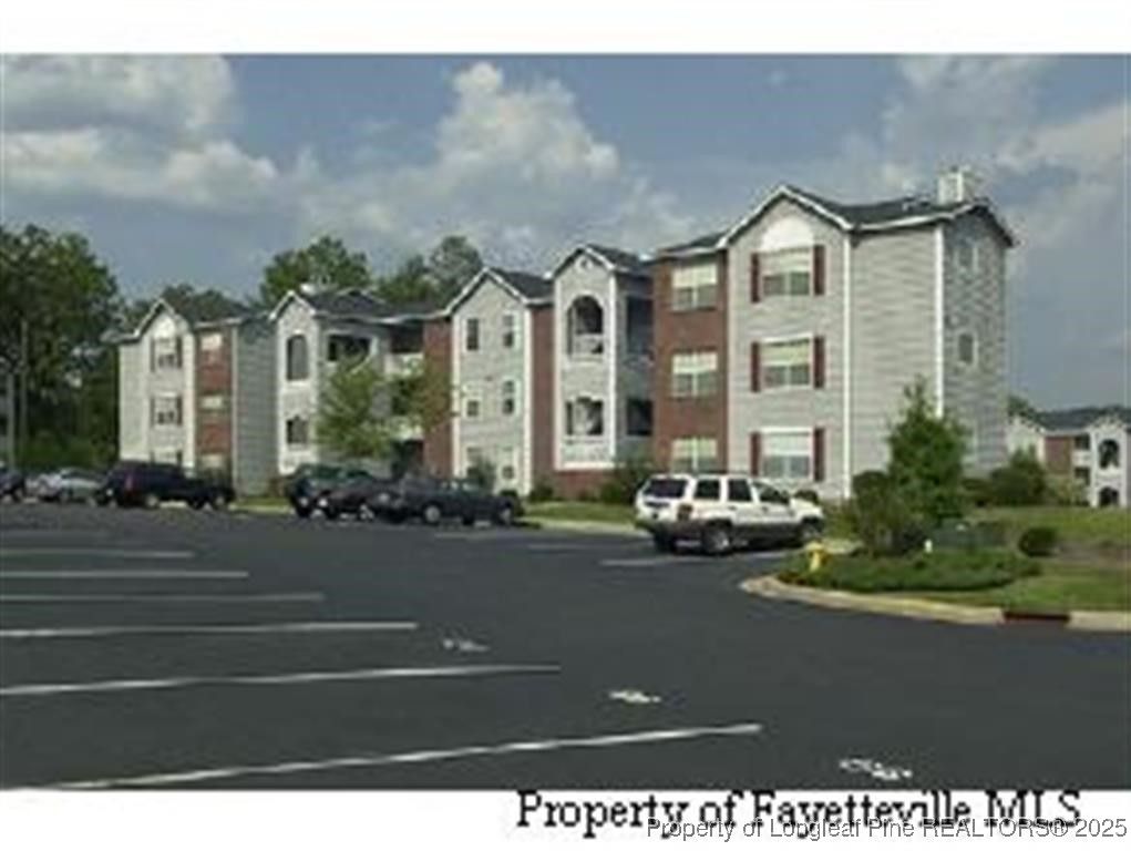 217-11 Waterdown Drive, Fayetteville, NC 28314