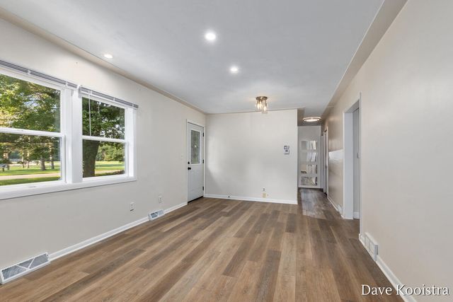 1769 Perry Street, Holland, MI 49424