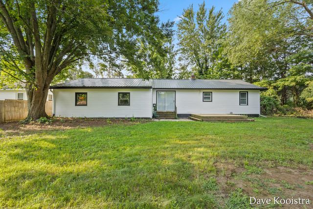 1769 Perry Street, Holland, MI 49424