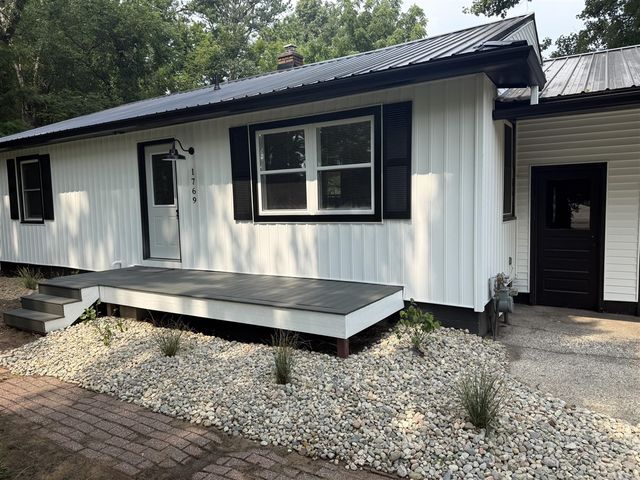 1769 Perry Street, Holland, MI 49424