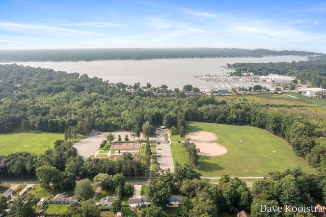 1769 Perry Street, Holland, MI 49424