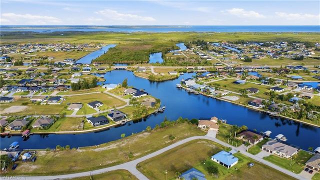 1846 NW 37th PL, Cape Coral, FL 33993