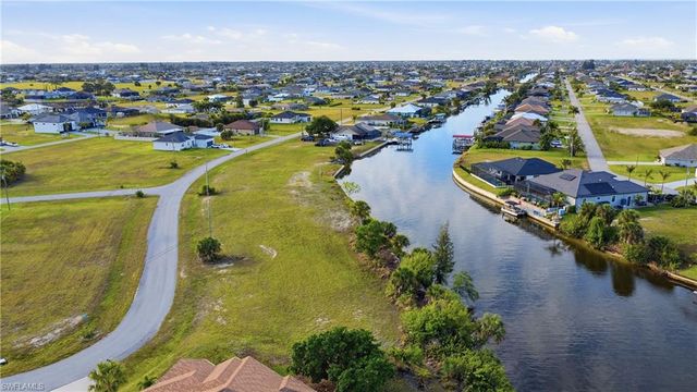 1846 NW 37th PL, Cape Coral, FL 33993