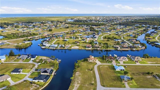 1846 NW 37th PL, Cape Coral, FL 33993