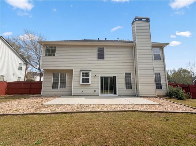 2662 Whispering Pines Drive, Grayson, GA 30017