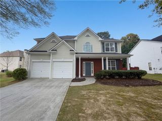 2662 Whispering Pines Drive, Grayson, GA 30017