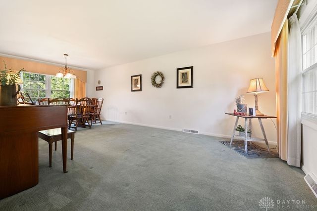 10265 W Union Road, Medway, OH 45341