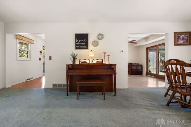 10265 W Union Road, Medway, OH 45341