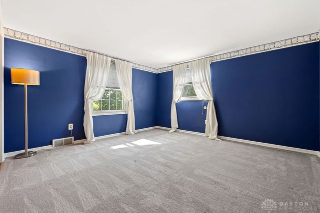 10265 W Union Road, Medway, OH 45341