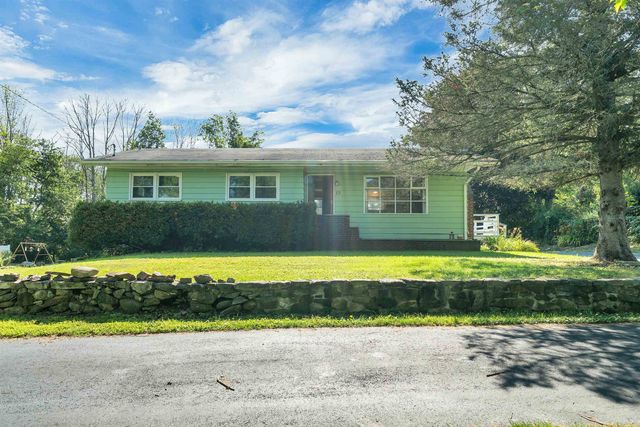 15 Tuttle Lane, Greenland, NH 03840