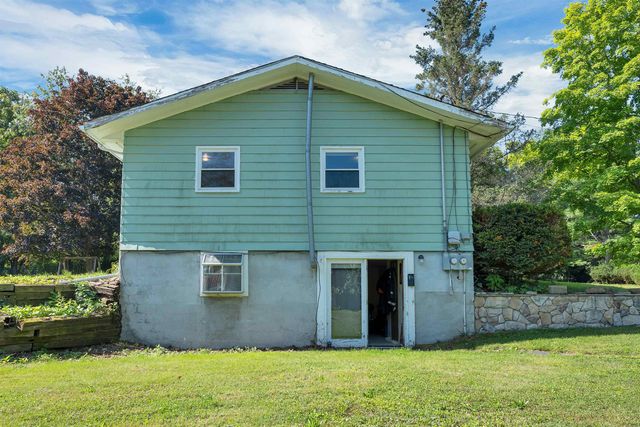 15 Tuttle Lane, Greenland, NH 03840