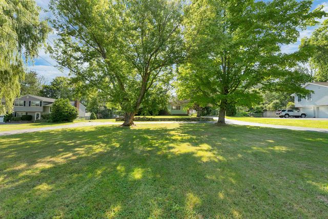 15 Tuttle Lane, Greenland, NH 03840