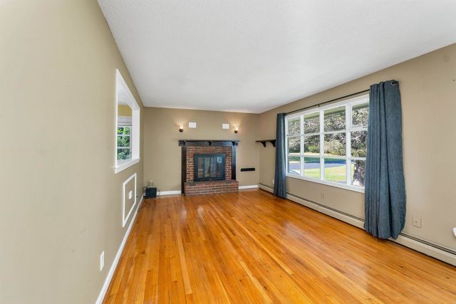 15 Tuttle Lane, Greenland, NH 03840